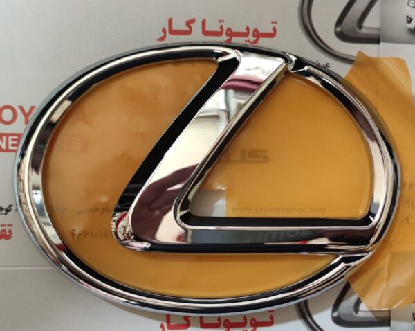 آرم درب صندوق LX570